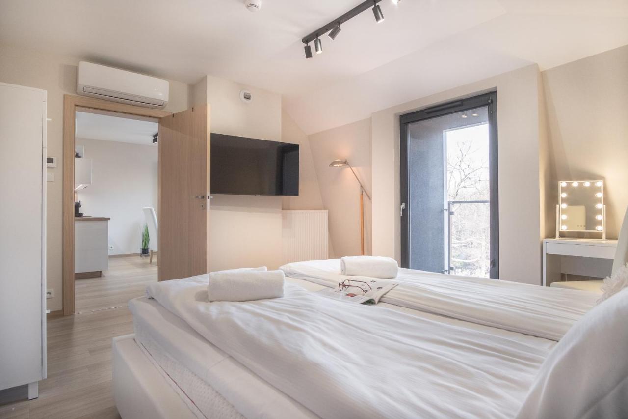 Iron Apartments Krakow Luaran gambar