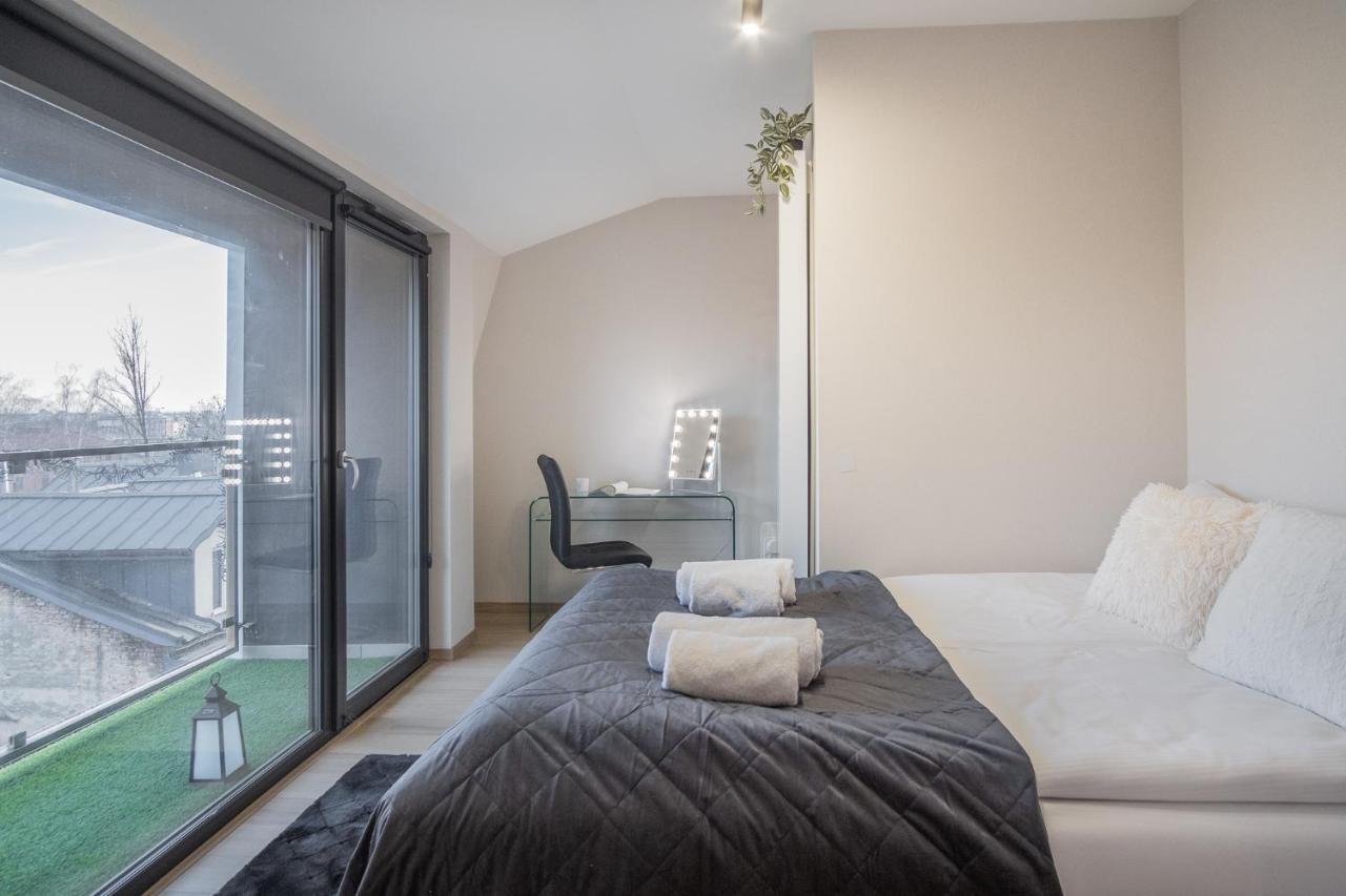 Iron Apartments Krakow Luaran gambar