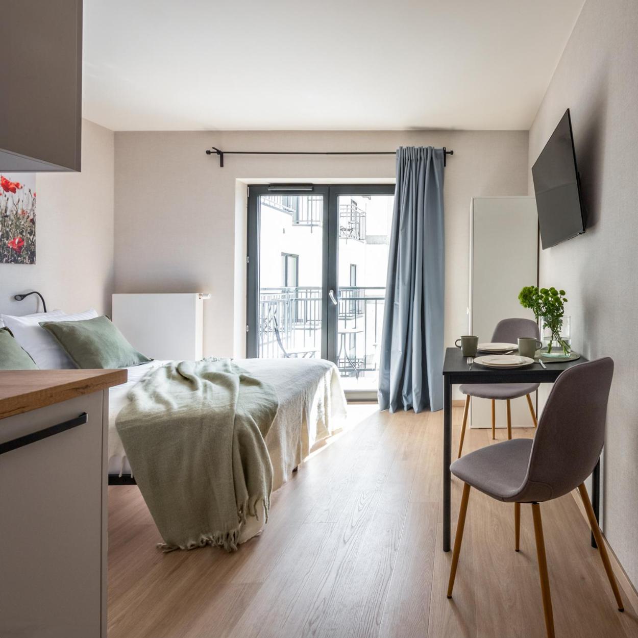 Iron Apartments Krakow Luaran gambar